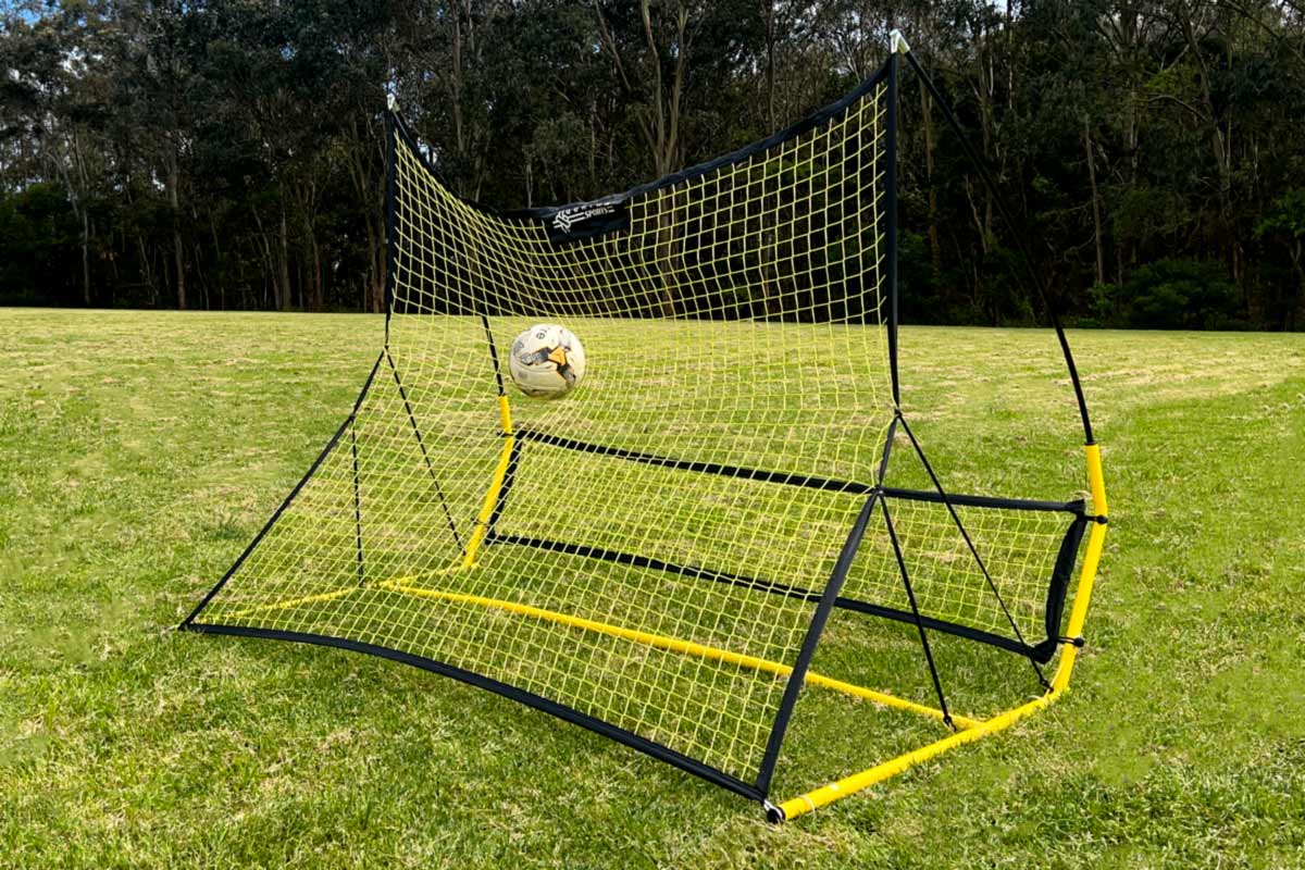 Quatra Sports Soccer Rebounder